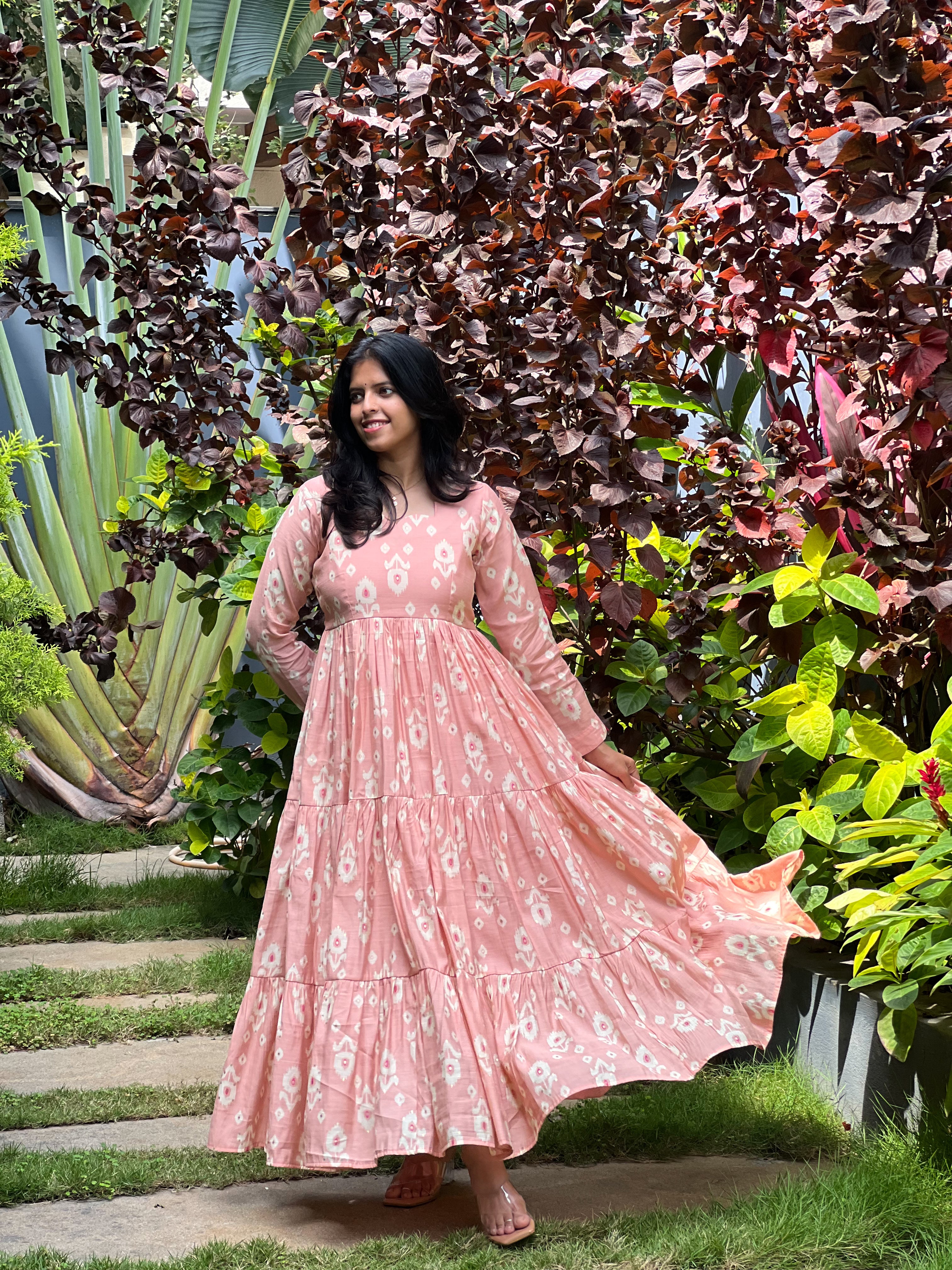 Noble Lady - Pink Semi Silk 3-Tier Dress