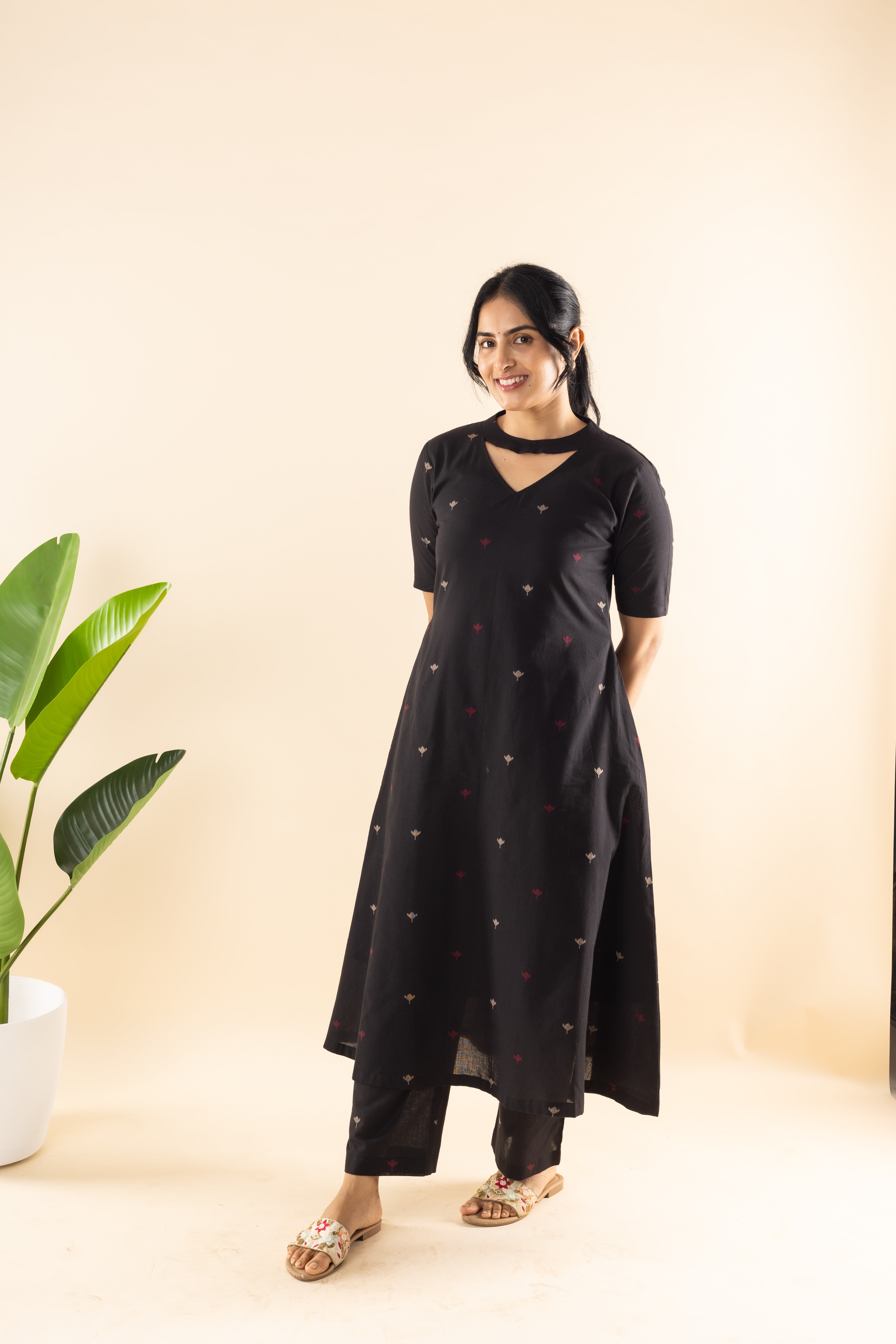 Havana - Black Handloom Cotton Kurta Set