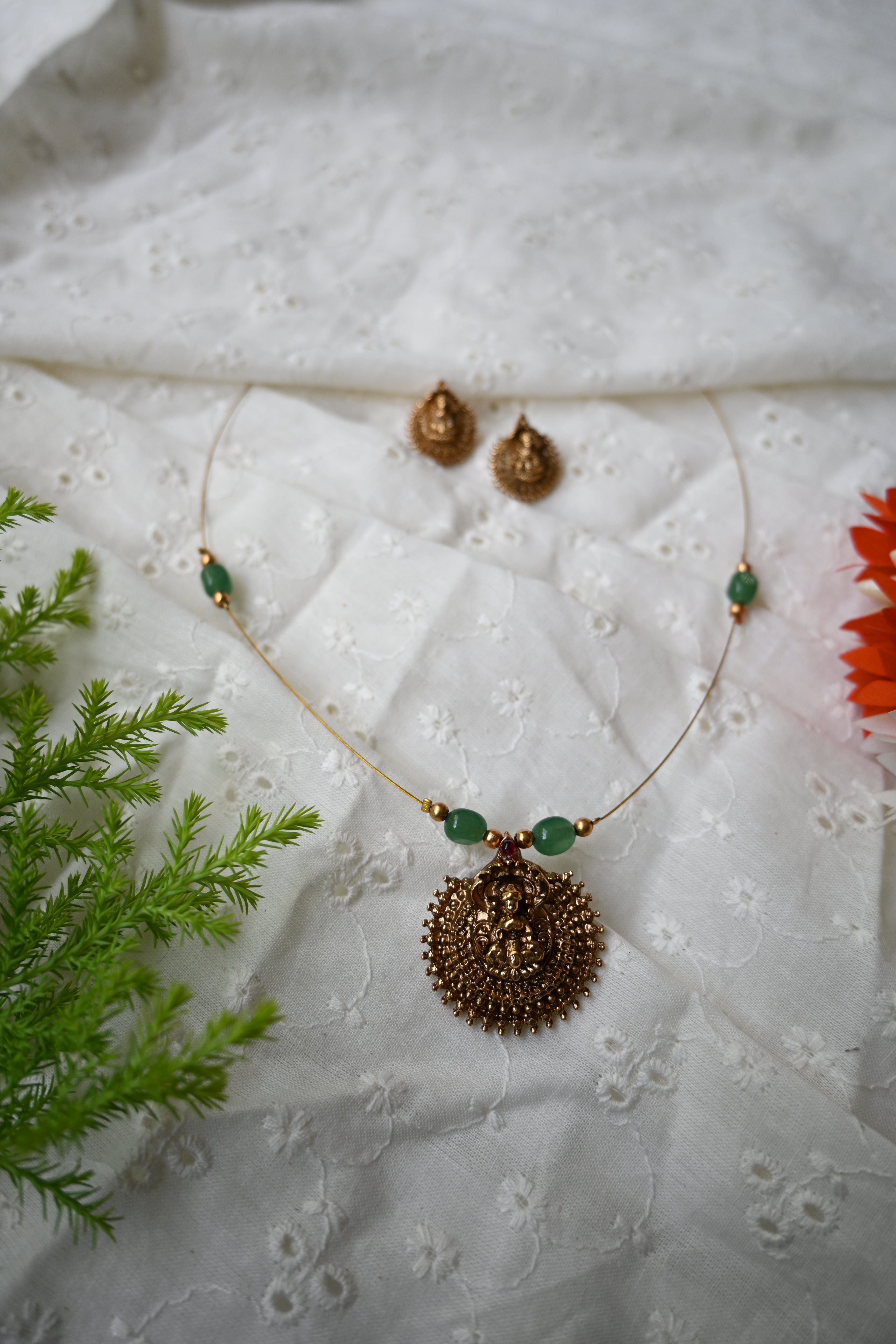 RAJESHWARI - LAKSHMI INVISIBLE CHAIN