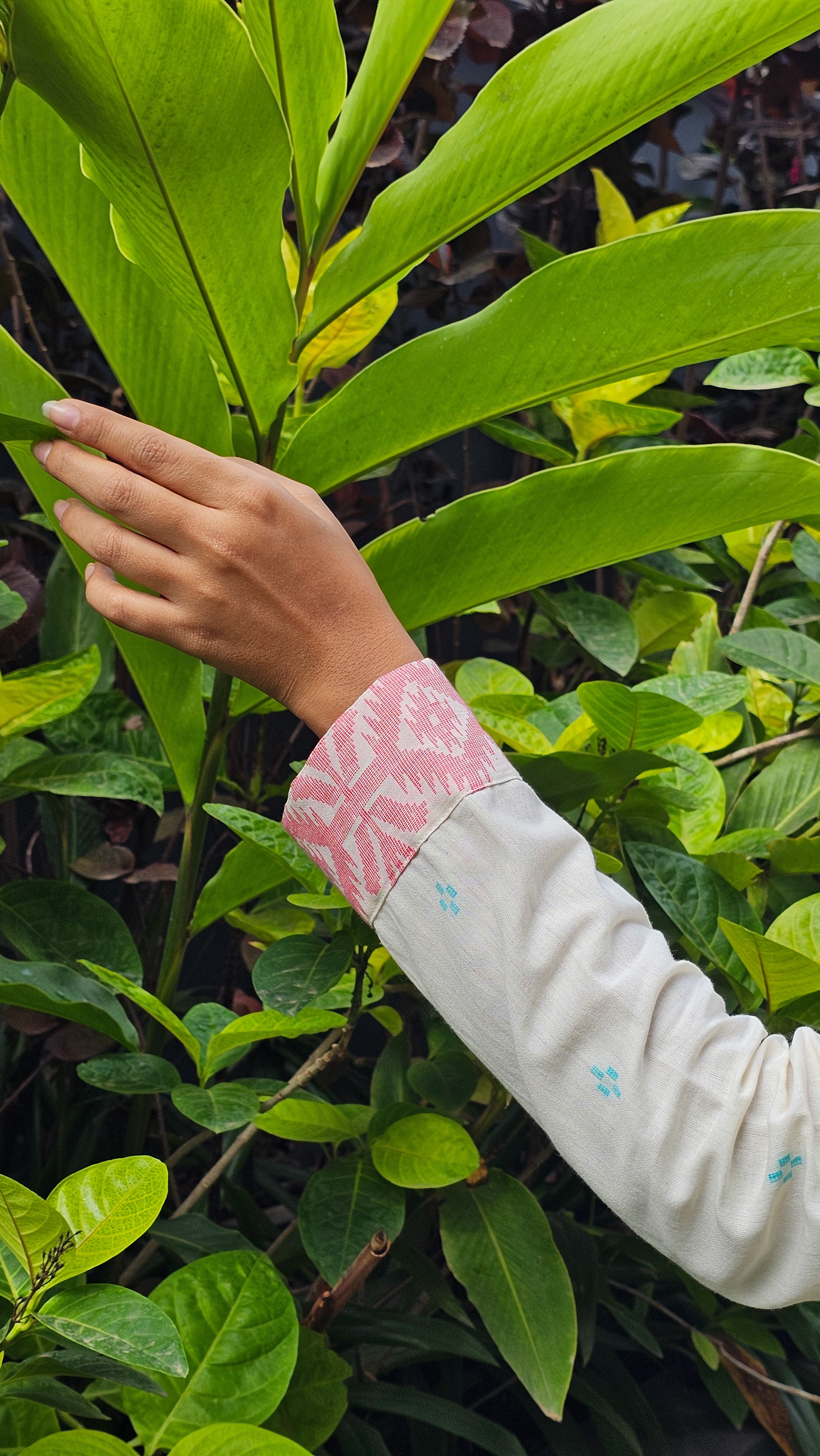 Kadali - Off-White Jamdani Cotton Top