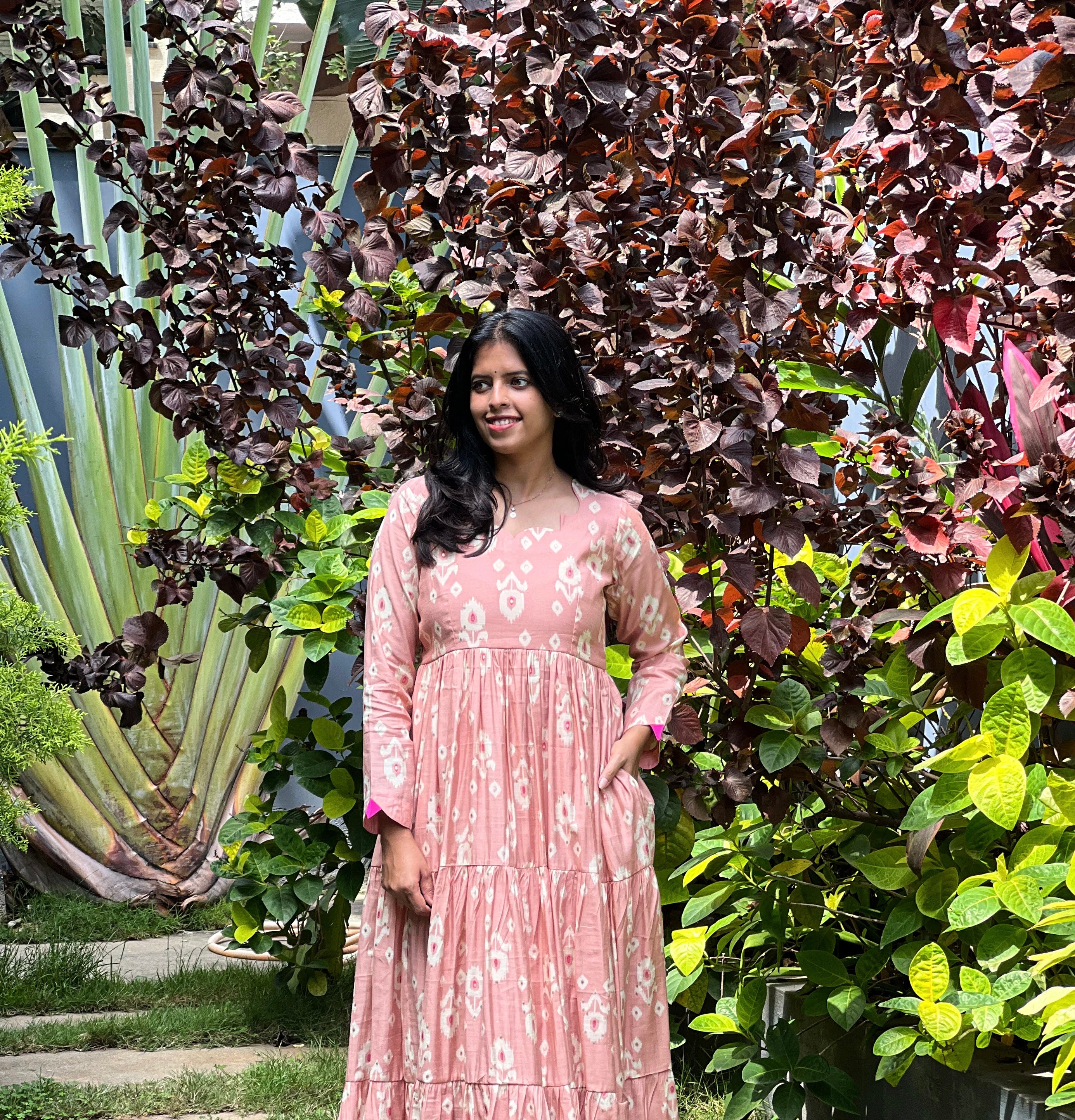 Noble Lady - Pink Semi Silk 3-Tier Dress