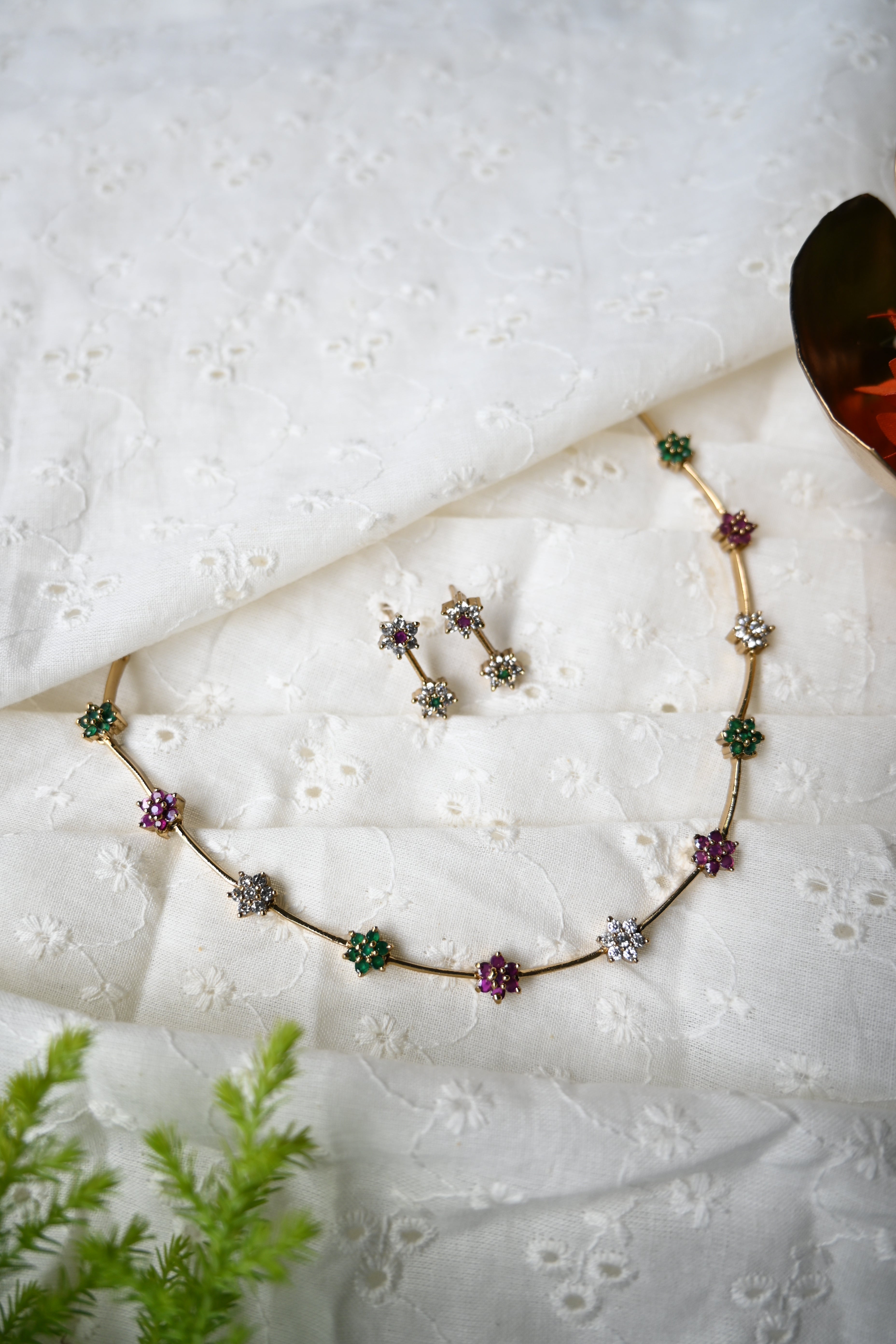 ANVITHA - AD STONE NECKLACE