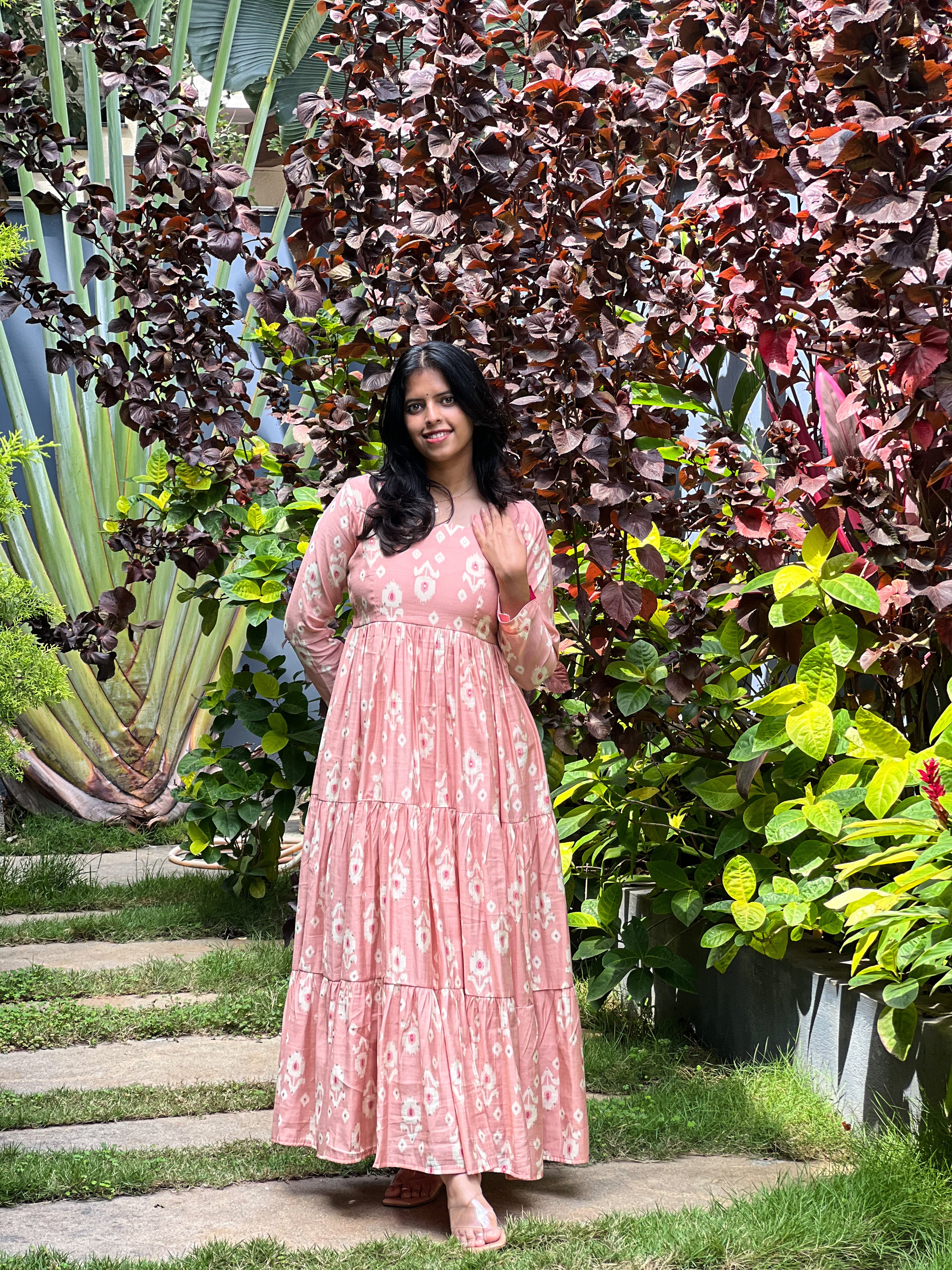 Noble Lady - Pink Semi Silk 3-Tier Dress