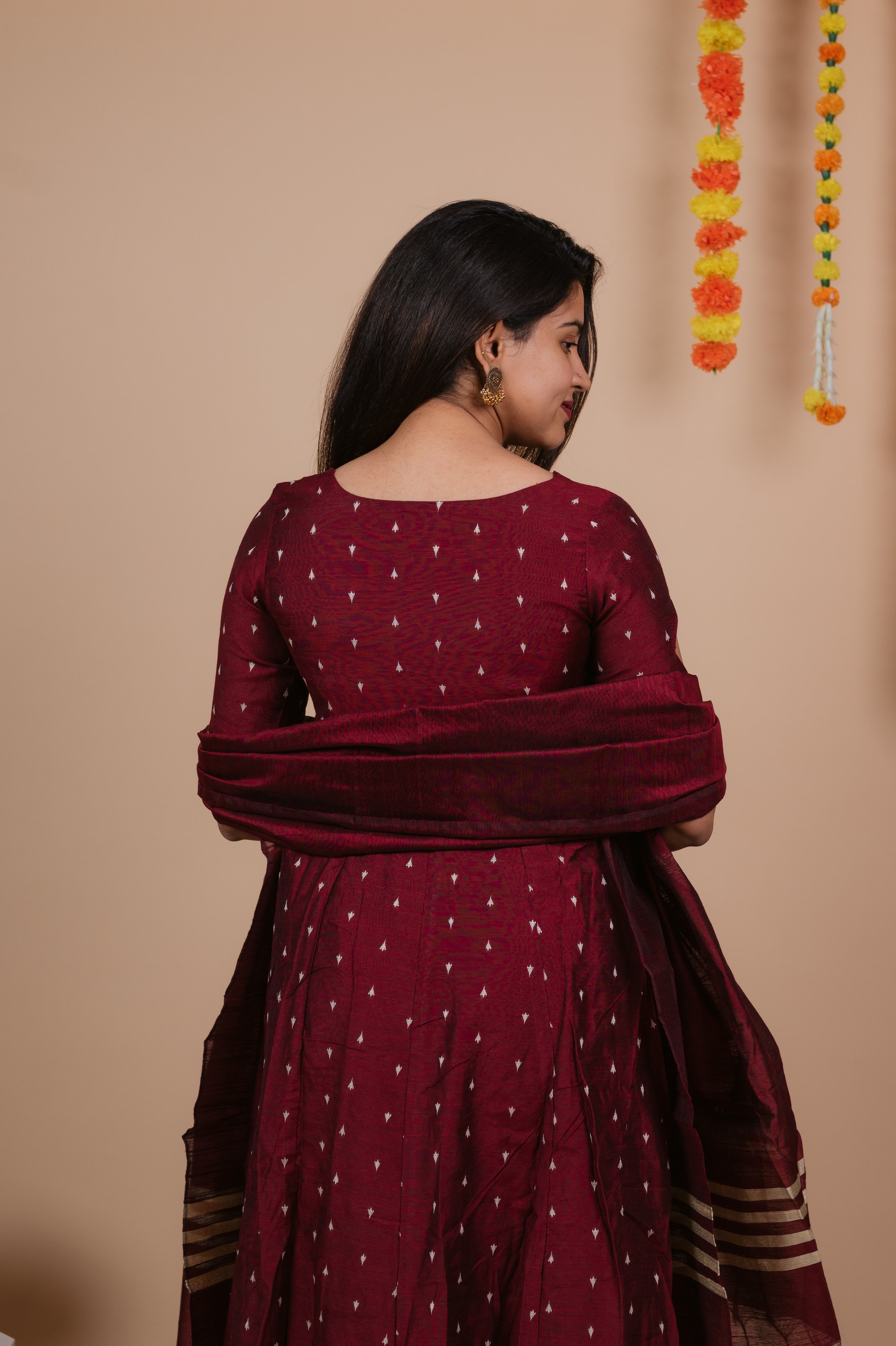 SAKHI - MAROON