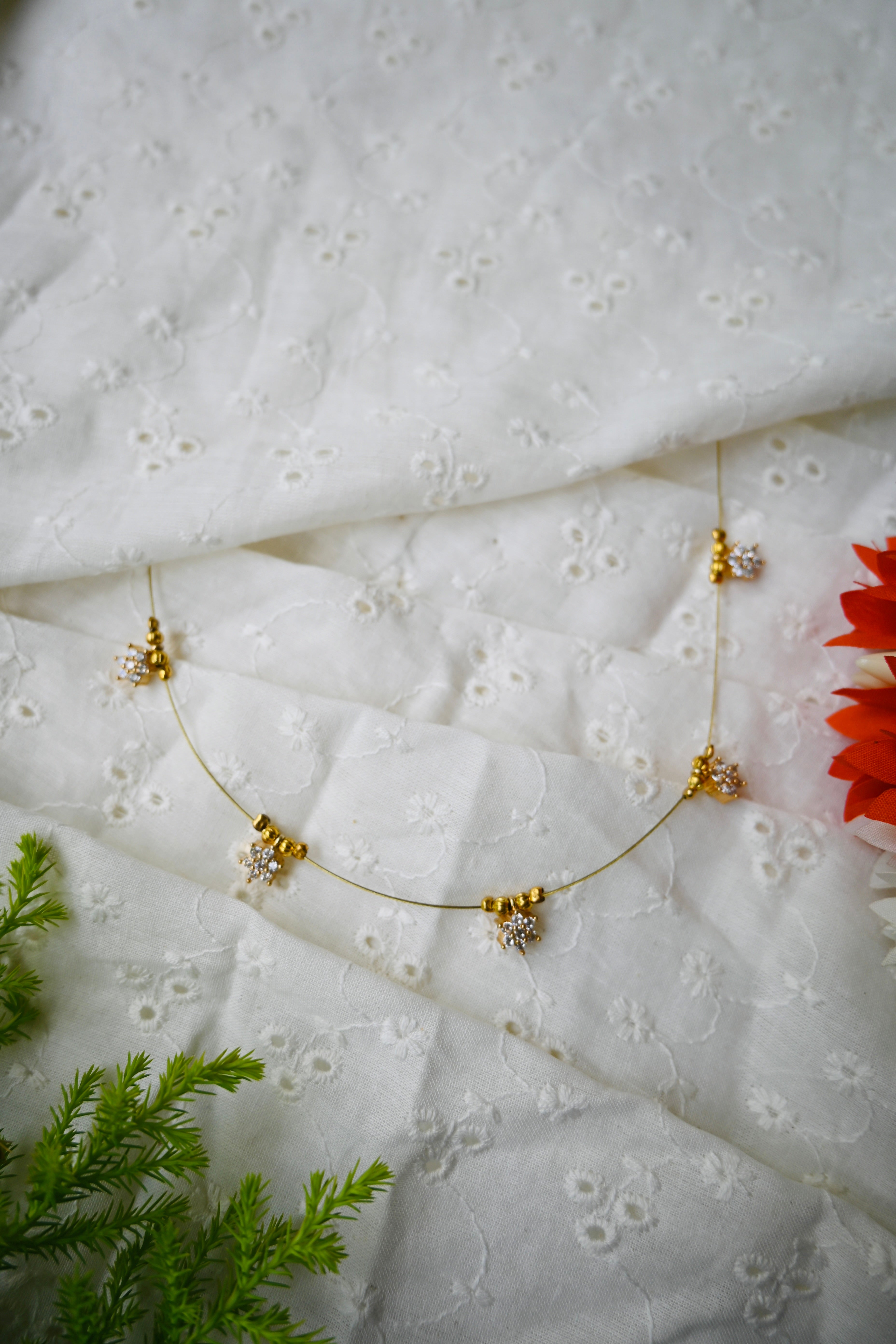 VASUNDHARA - AD STONE INVISIBLE CHAIN