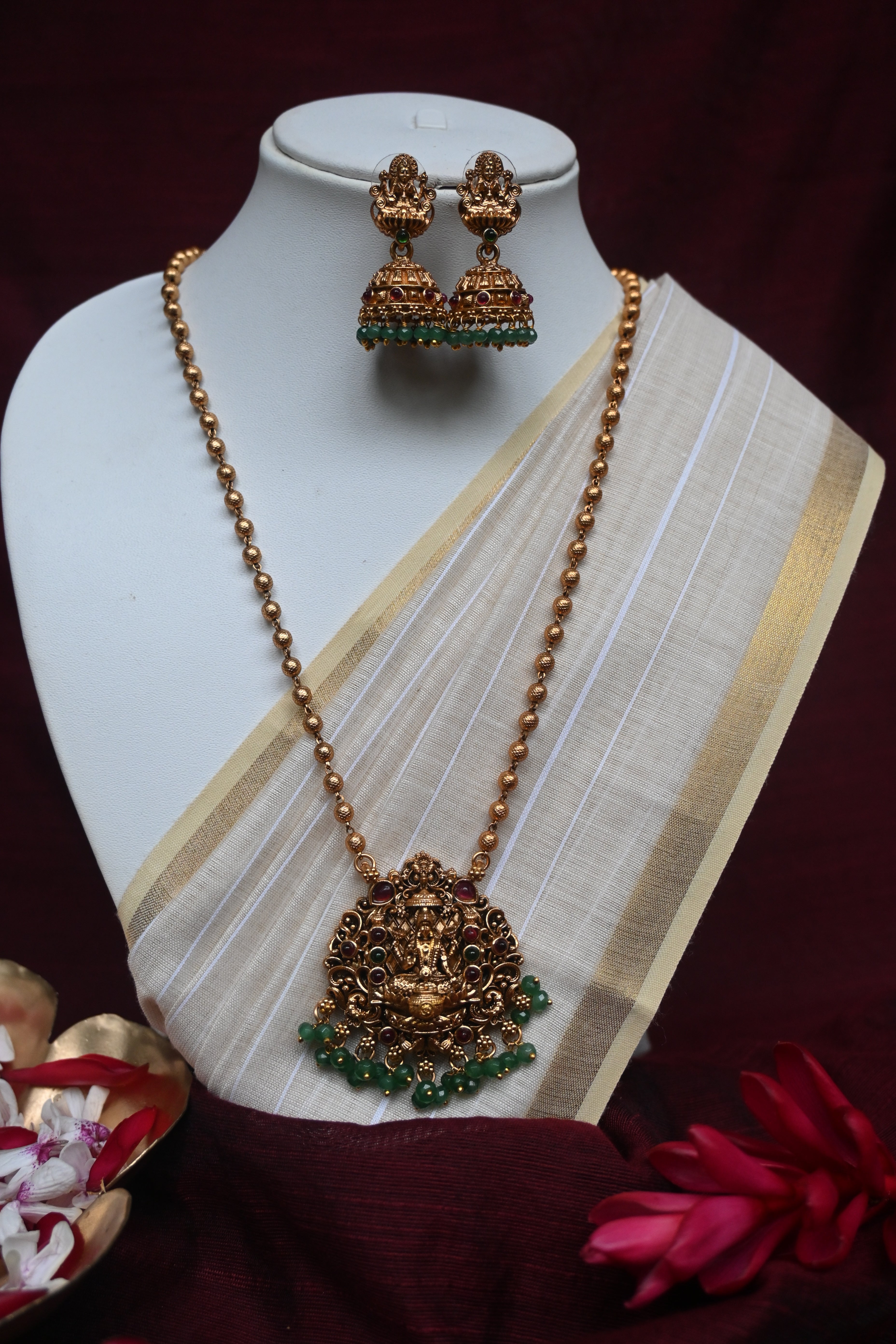 Hansika -Lakshmi Pendant Set
