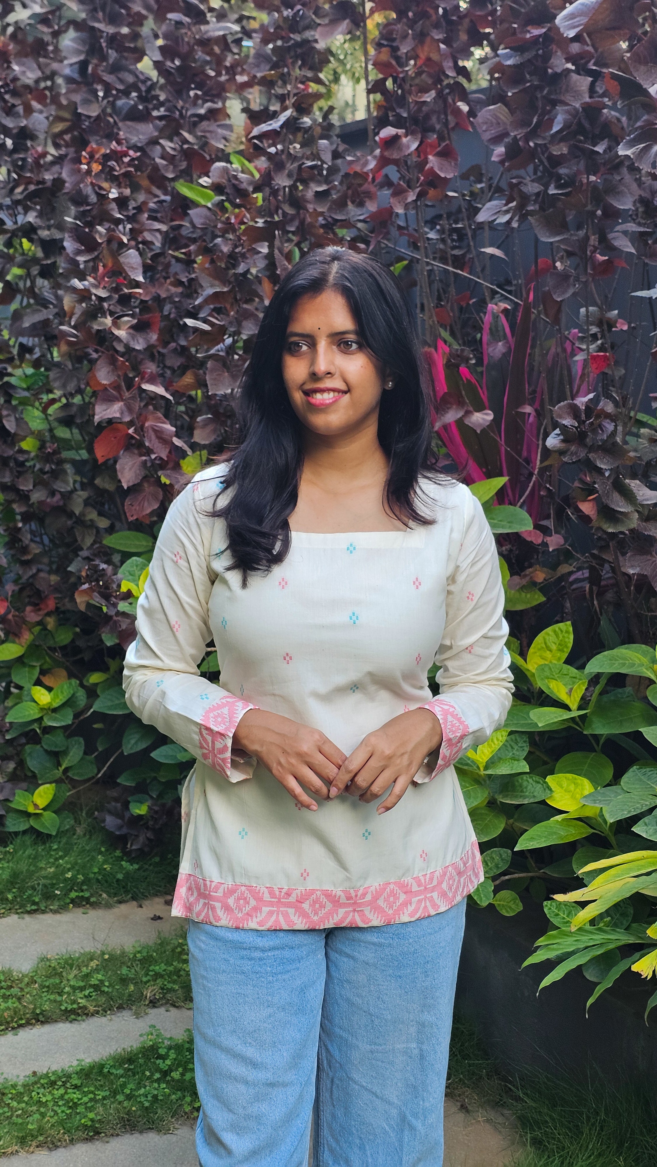 Kadali - Off-White Jamdani Cotton Top