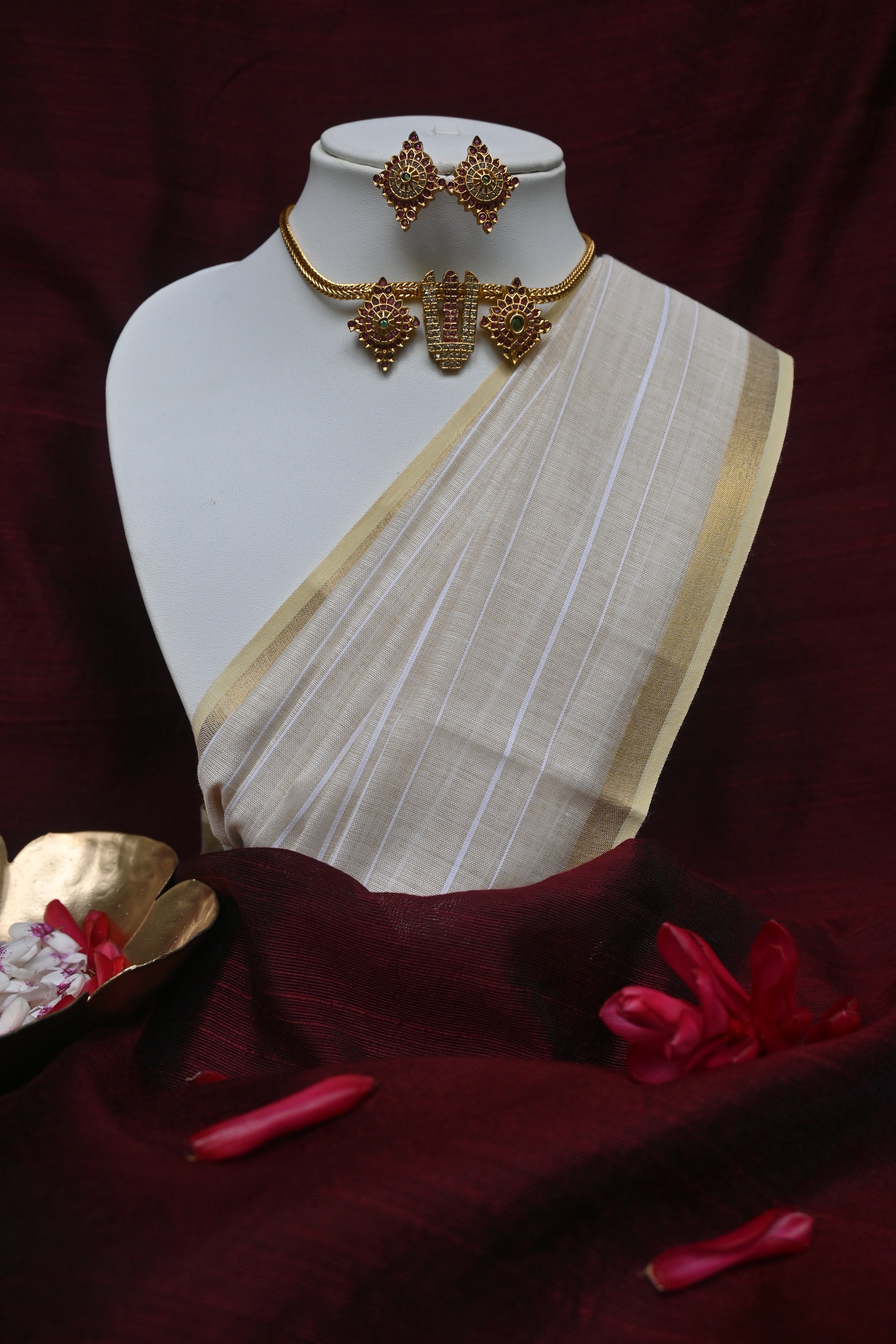 Anaya - Ruby Green White Shanku Chakra Nama Necklace Set