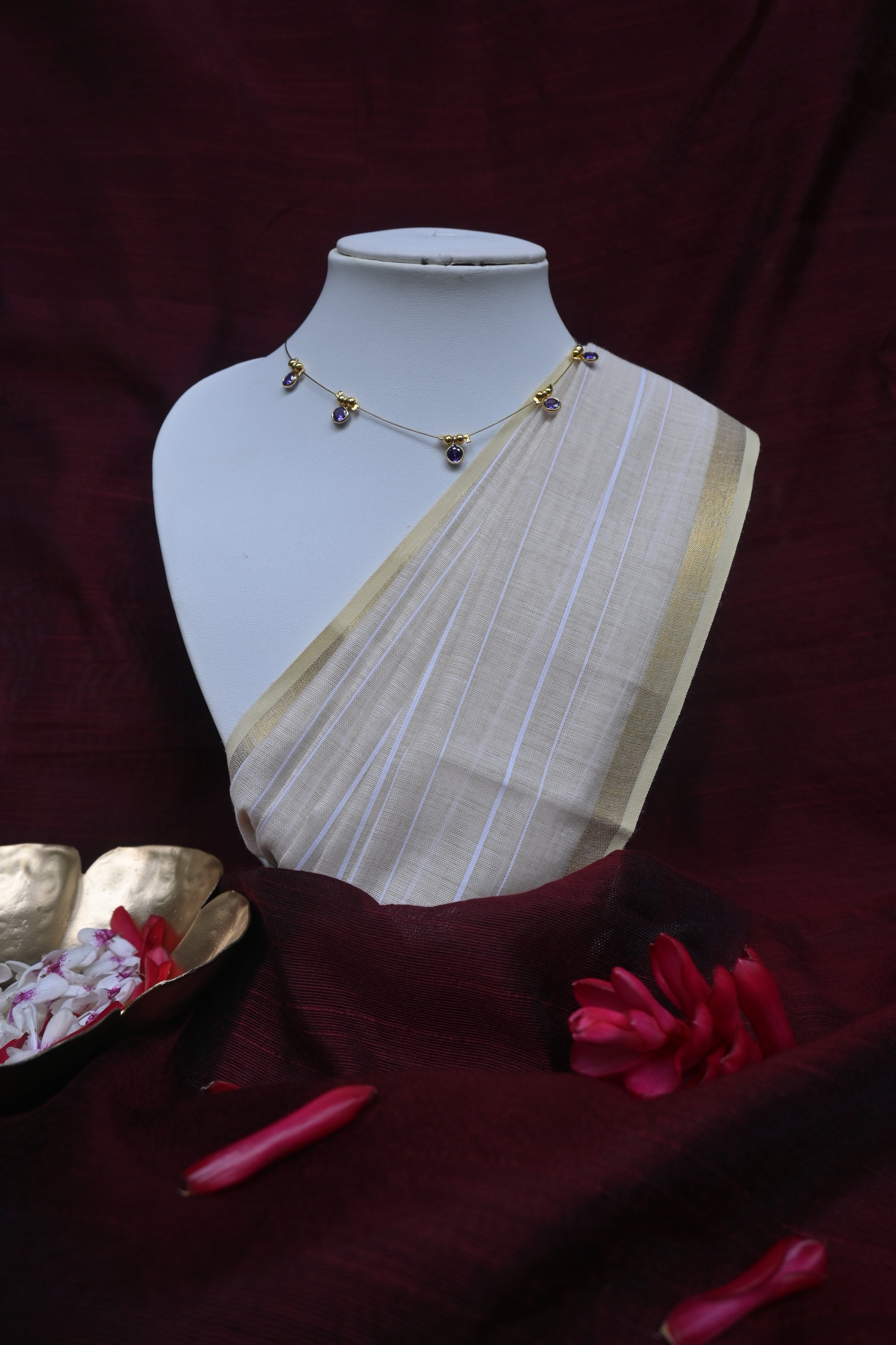 Inaaya - Minimalist Purple Gemstone Invisible Chain