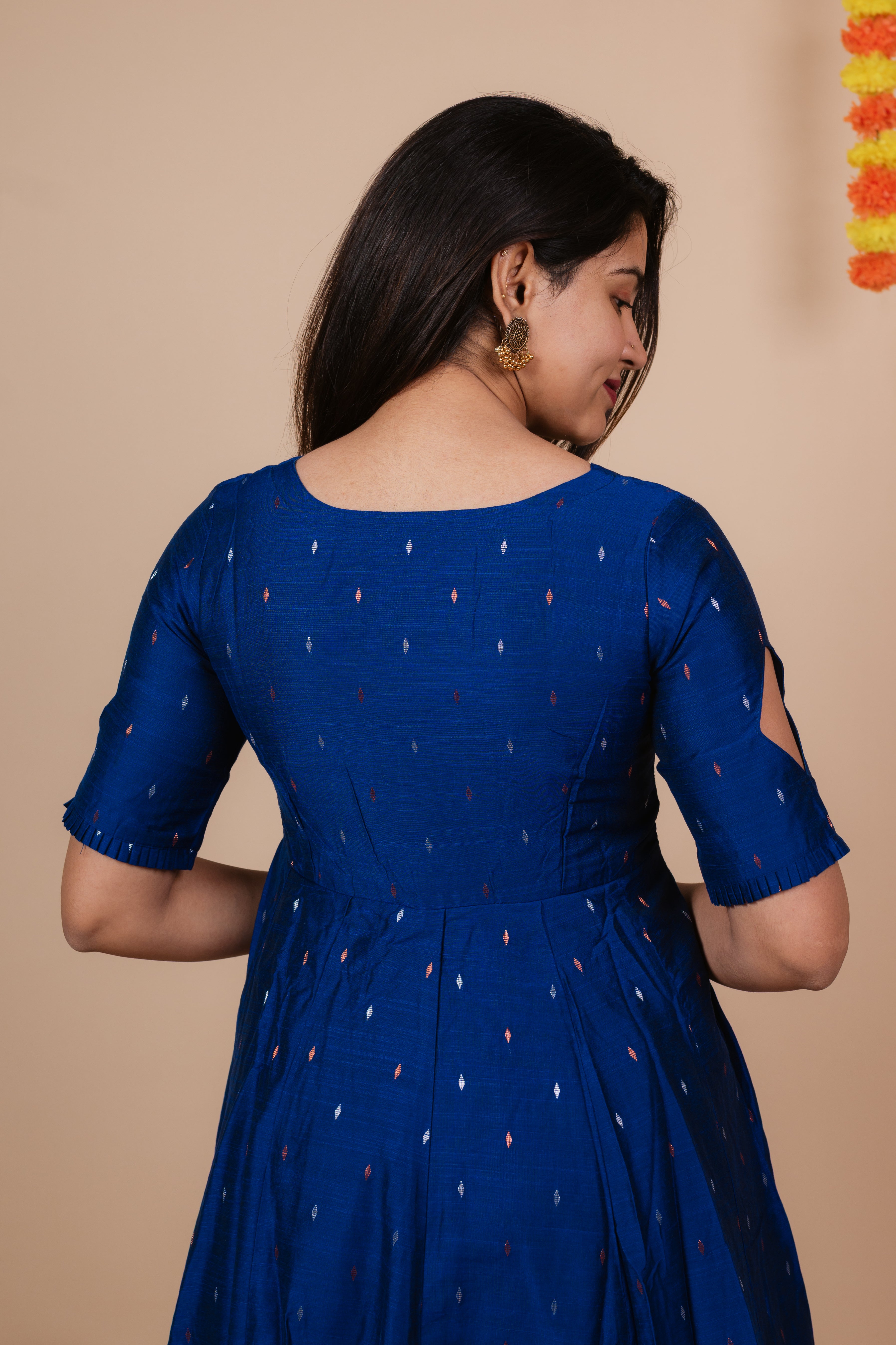 SAKHI - ROYAL BLUE