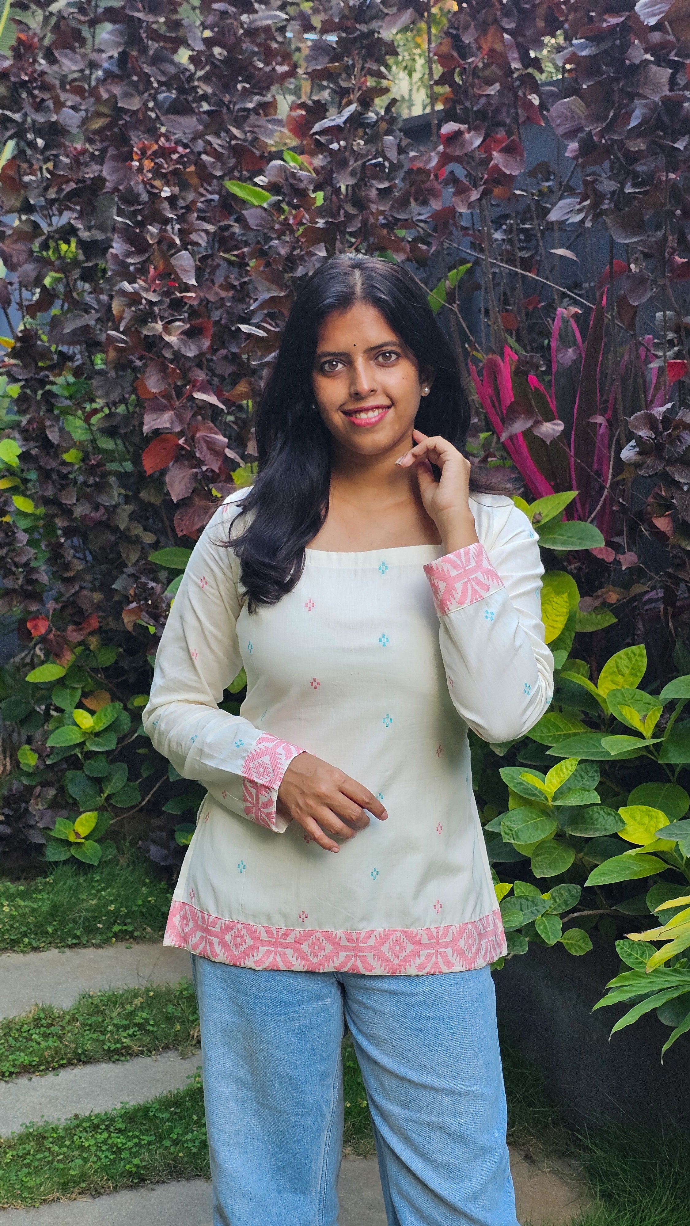 Kadali - Off-White Jamdani Cotton Top