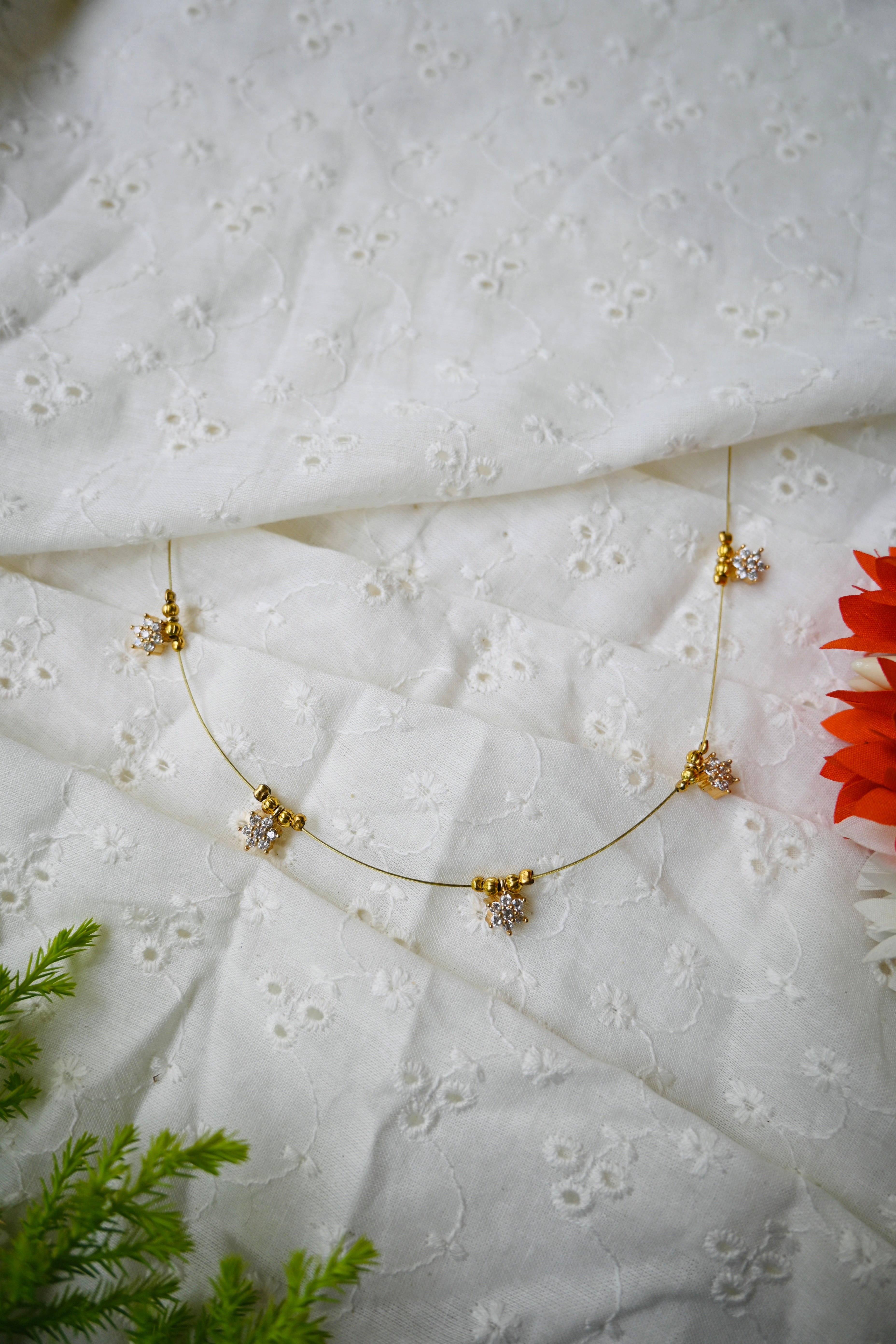 VASUNDHARA - AD STONE INVISIBLE CHAIN