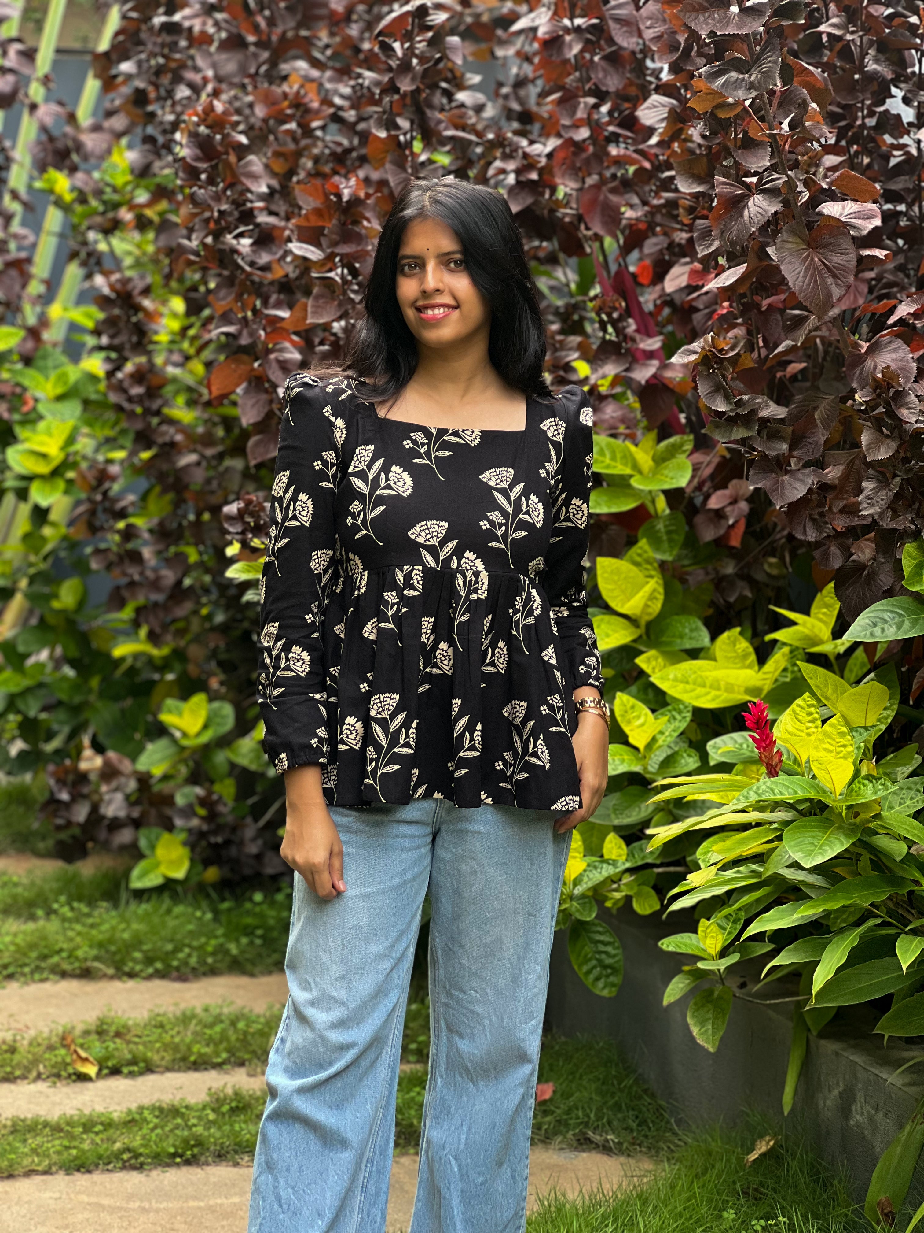 Hosanna - Black flex Cotton Top