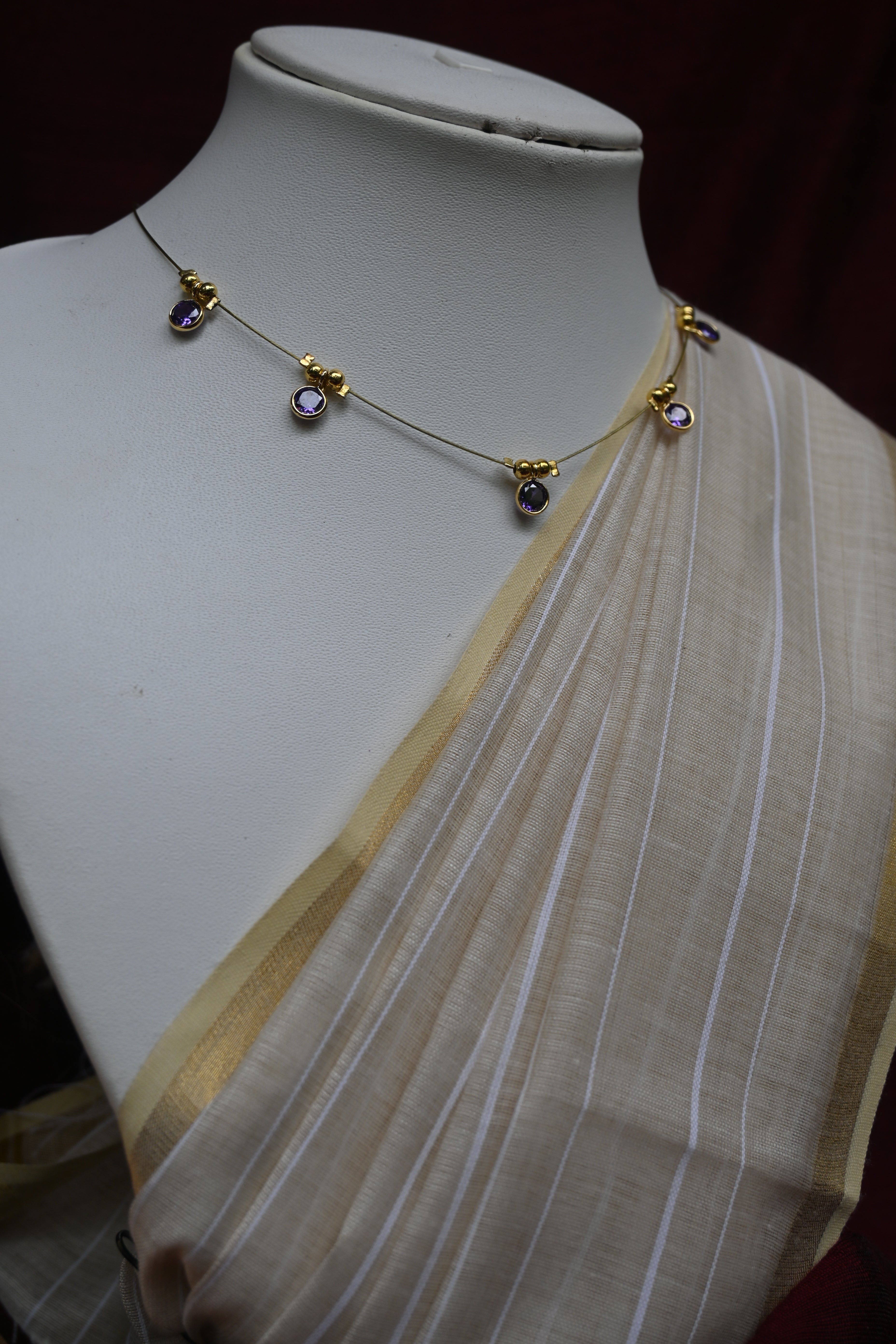 Inaaya - Minimalist Purple Gemstone Invisible Chain