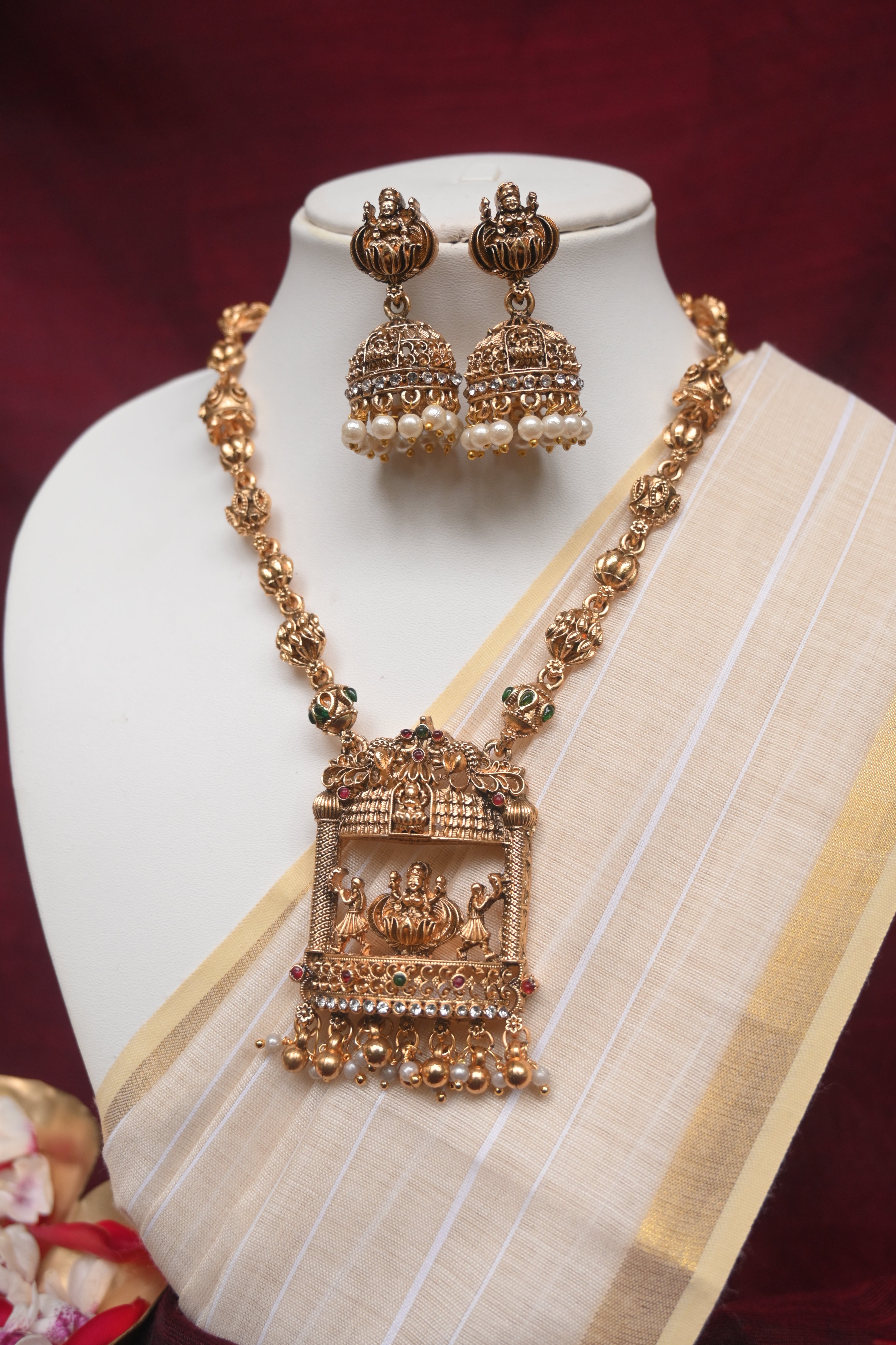 Sriya - Lakshmi Vaibhava Temple Necklace Set